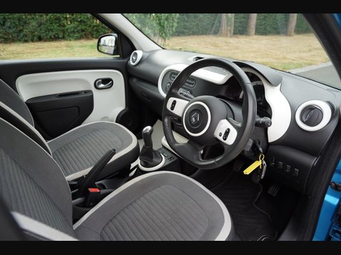 Renault Twingo 1.0 SCe Dynamique Euro 6 (s/s) 5dr 15
