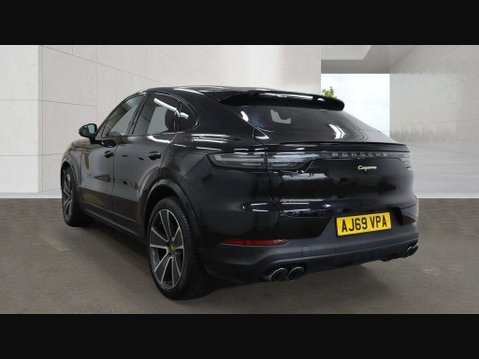 Porsche Cayenne V6 4