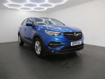 Vauxhall Grandland X 1.2 Turbo SE Euro 6 (s/s) 5dr