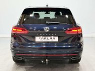 Volkswagen Touareg 3.0 TDI V6 R-Line SUV 5dr Diesel Tiptronic 4Motion Euro 6 (s/s) (286 ps) 25