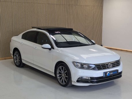 Volkswagen Passat 2.0 Passat R-Line TDI BlueMotion Technology Semi-Auto 4dr 6