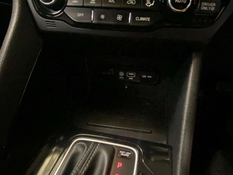 Kia Niro 1.6 Niro 4 Semi-Auto 5dr 24