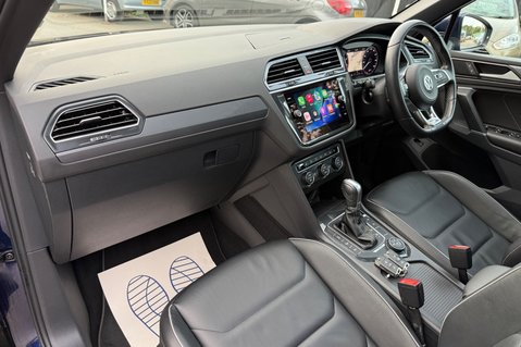 Volkswagen Tiguan R LINE TSI BMT 4MOTION DSG -RARE LEATHER INTERIOR -CAMERA -APPLE CARPLAY  28