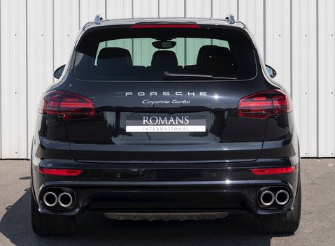 Porsche Cayenne Turbo 5
