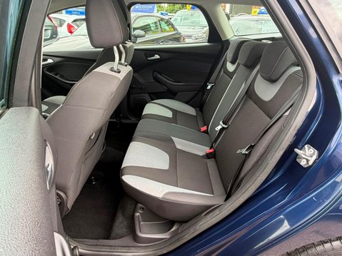 Ford Focus 1.0T EcoBoost Zetec Euro 5 (s/s) 5dr 21
