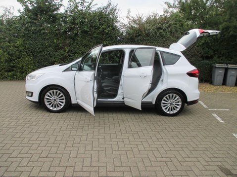 Ford C-Max 1.5 TDCi Titanium Euro 6 (s/s) 5dr 9