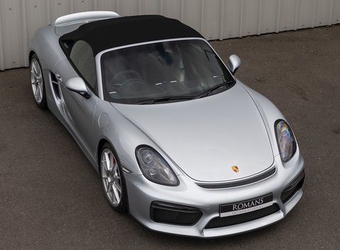 Porsche Boxster Spyder 9