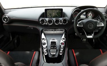 Mercedes-Benz Amg GT GT S Edition 1 21