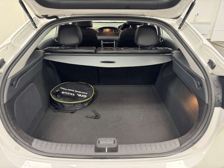 Hyundai IONIQ IONIQ Premium BEV 5dr 31