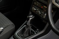 Volkswagen T-Cross SE TSI DSG 31