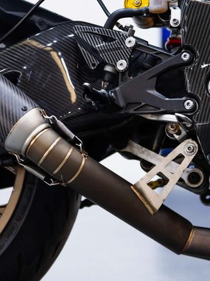 Yamaha R1M 1000 Super Sports Petrol Manual (200 ps) 2