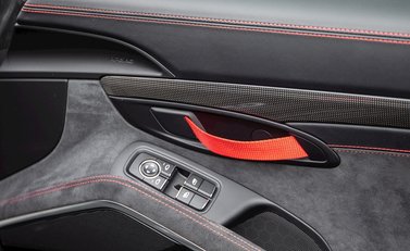 Porsche Cayman GT4 20