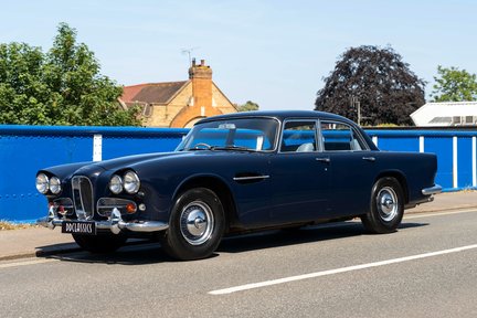 Aston Martin Lagonda Rapide Sports Saloon Manual 1