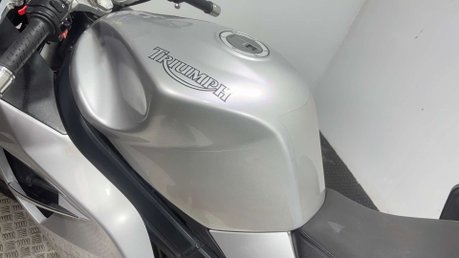 Triumph Sprint 2006 36K FULL LUGGAGE NEW MOT WARRANTY VERY CLEAN TOURER 22