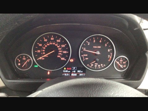 BMW 3 Series 2.0 320i SE Auto 4dr 18