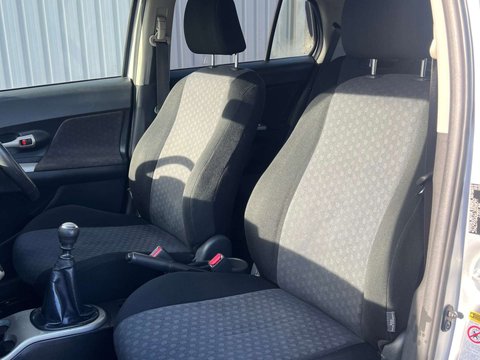 Toyota Urbancruiser 1.4 Urban Cruiser D-4D 4WD 5dr 15