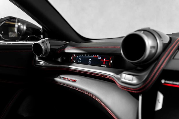 Ferrari GTC4 Lusso V12. WARRANTY. CARBON FIBRE INTERIOR. PANORAMIC ROOF. PASSENGER DISPLAY. 3