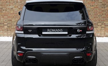 Land Rover Range Rover Sport SVR 5.0 Urban 22