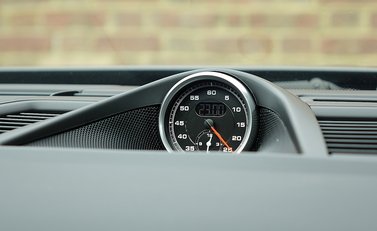 Porsche Panamera GTS 30