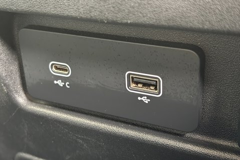 Land Rover Defender 110 D250 Hard Top SE MHEV - No VAT 27