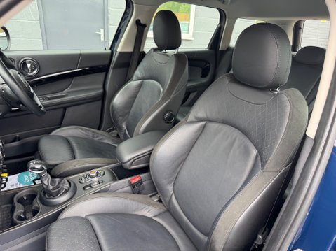 Mini Countryman COOPER S E ALL4 CLASSIC 35