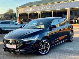 Ford Focus 1.0 Focus ST-Line X MHEV Auto 5dr 1