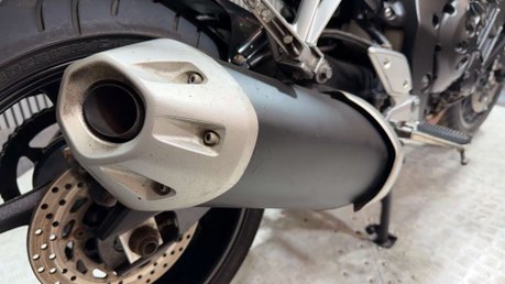 Yamaha FZ1 FAZER 2008 38K GOOD RUNNING PROJECT BIKE SPARES OR REPAIR 10
