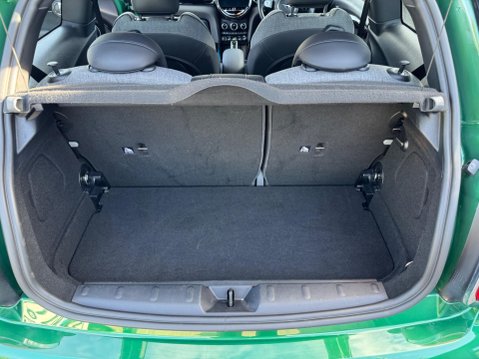 Mini Hatch COOPER S LEVEL 2 32