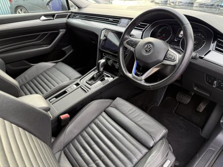 Volkswagen Passat 1.4 TSI 13kWh GTE Saloon 4dr Petrol Plug-in Hybrid DSG Euro 6 (s/s) (218 ps