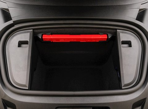 Porsche Taycan 4S Cross Turismo 32