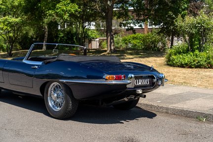 Jaguar E-Type 3.8 Roadster 11