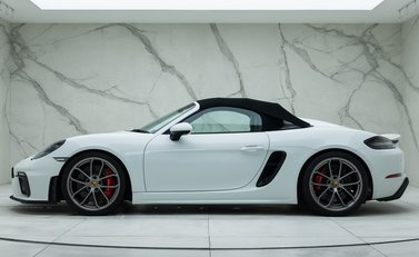Porsche 718 SPYDER 7
