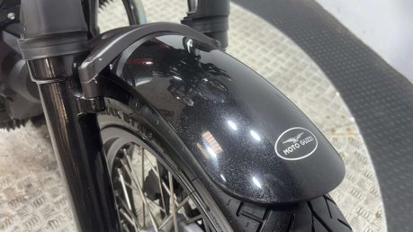Moto Guzzi V7 ABS SPECIAL 2015 ONLY 7K MOT EXCELLENT CONDITION RETRO 744CC 12