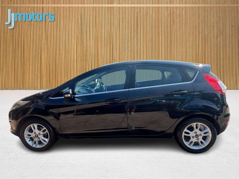 Ford Fiesta 1.5 TDCi Zetec Hatchback 5dr Diesel Manual Euro 5 (75 ps) 9