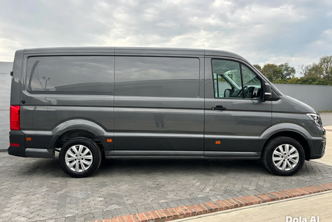 Volkswagen Crafter CR35 L2 H1 Mwb Lr 177 ps Tdi Trendline DSG Panel Van 7