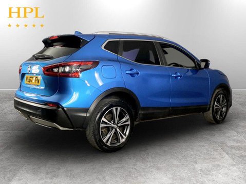 Nissan Qashqai 1.6 DIG-T N-Connecta SUV 5dr Petrol Manual Euro 6 (s/s) (163 ps) 7