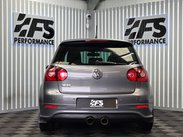 Volkswagen Golf 3.2 Golf R32 4WD 3dr 21