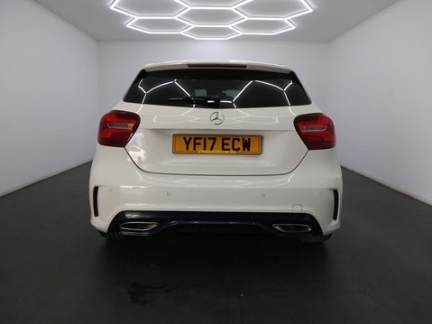 Mercedes-Benz A Class 2.1 A200d AMG Line (Premium) 7G-DCT Euro 6 (s/s) 5dr 6