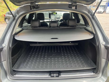 Mercedes-Benz GLC 2.0 GLC 250 Urban Edition 4Matic Auto 4WD 5dr 46