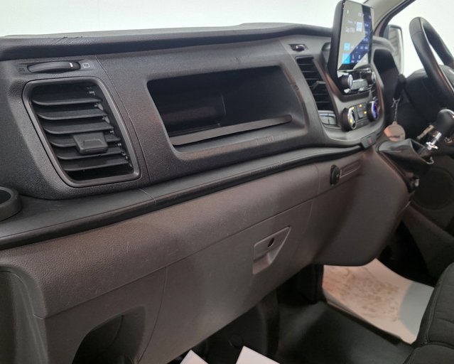 Ford Transit Custom Transit Custom 2.0 Diesell EcoBlue 130ps Low Roof D/Cab Trend Van