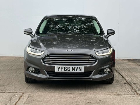 Ford Mondeo 2.0 Mondeo Titanium TDCi 5dr 37