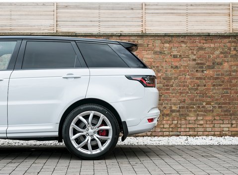 Land Rover Range Rover Sport 5.0 SVR 37