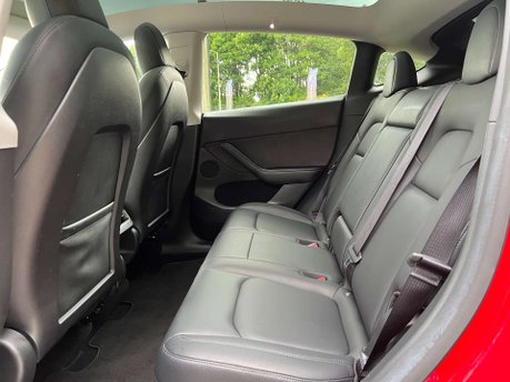 Tesla Model Y ModeL Y Long Range AWD 4WD 5dr 47
