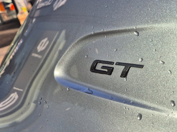 Peugeot 208 GT 6
