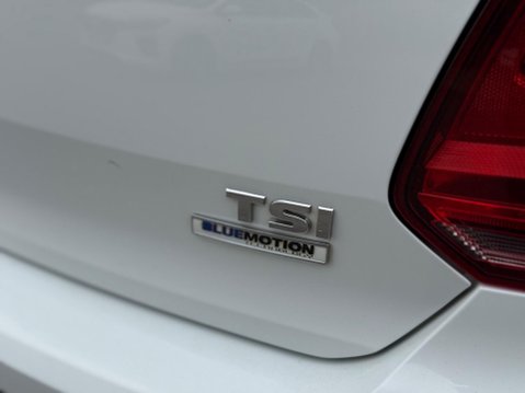 Volkswagen Polo 1.2 TSI BlueMotion Tech SE Design Euro 6 (s/s) 5dr 41