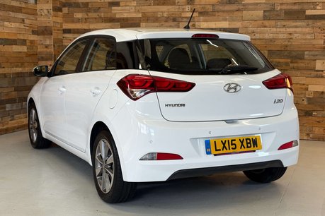 Hyundai i20 1.2 Blue Drive SE Hatchback 5dr Petrol Manual Euro 6 (s/s) (84 ps) 4