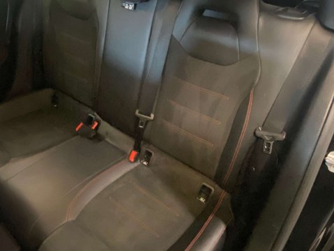 Mercedes-Benz A Class 1.3 A 200 AMG Line Executive Auto 5dr 32