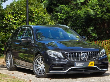 Mercedes-Benz C Class 4.0 AMG C63 Auto 5dr