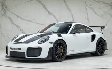 Porsche 911 GT2 RS (991) 1