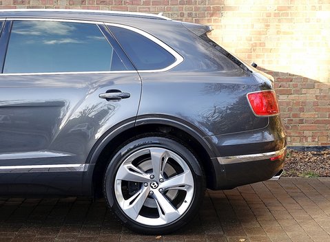 Bentley Bentayga 9